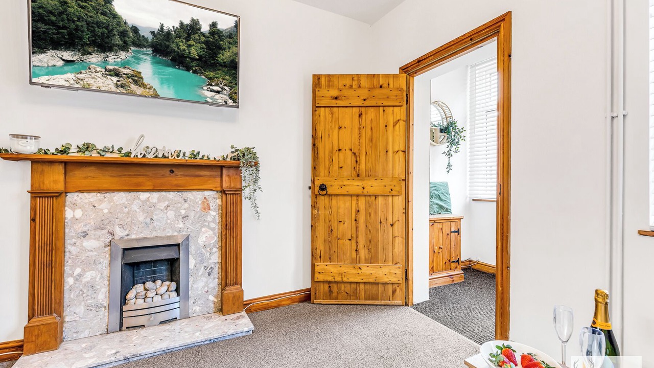 Photo of Others in Coalville