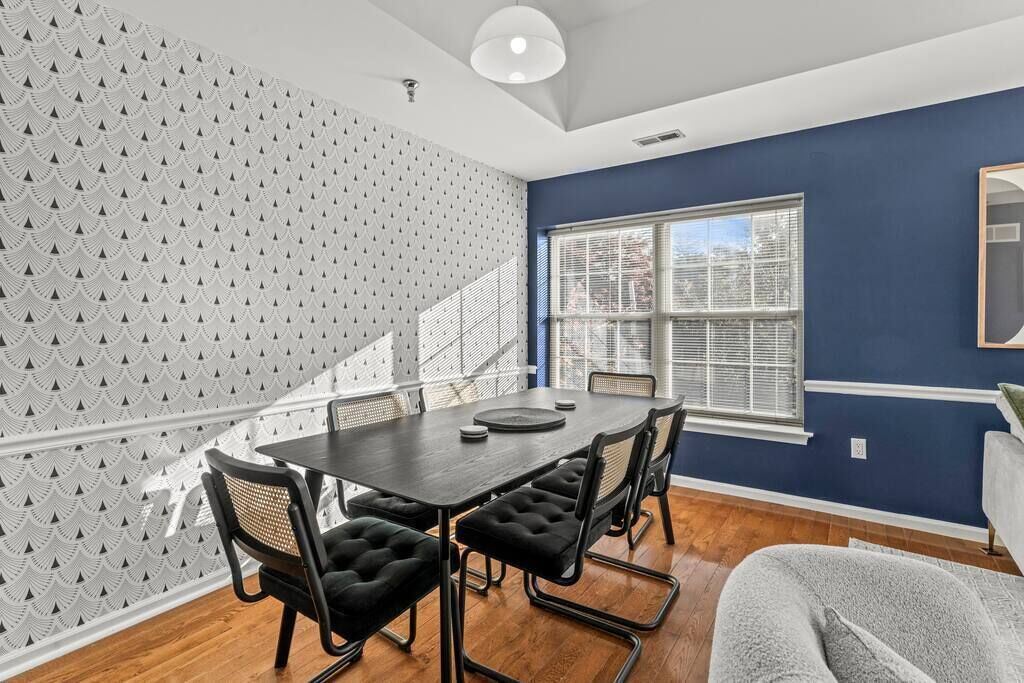 Photo of Others in Newtown