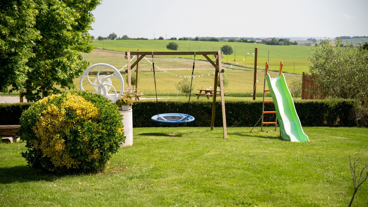 Photo of Others in Garrigues