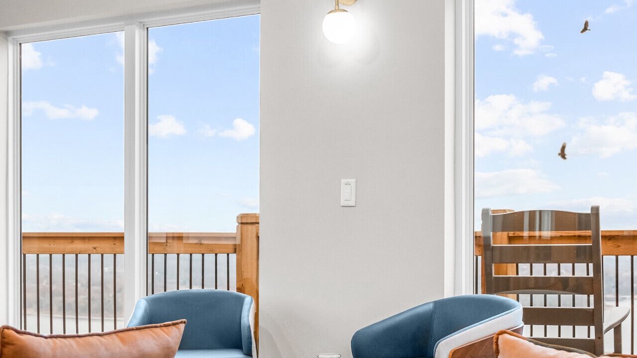 Photo of Livingroom in Kimberling City