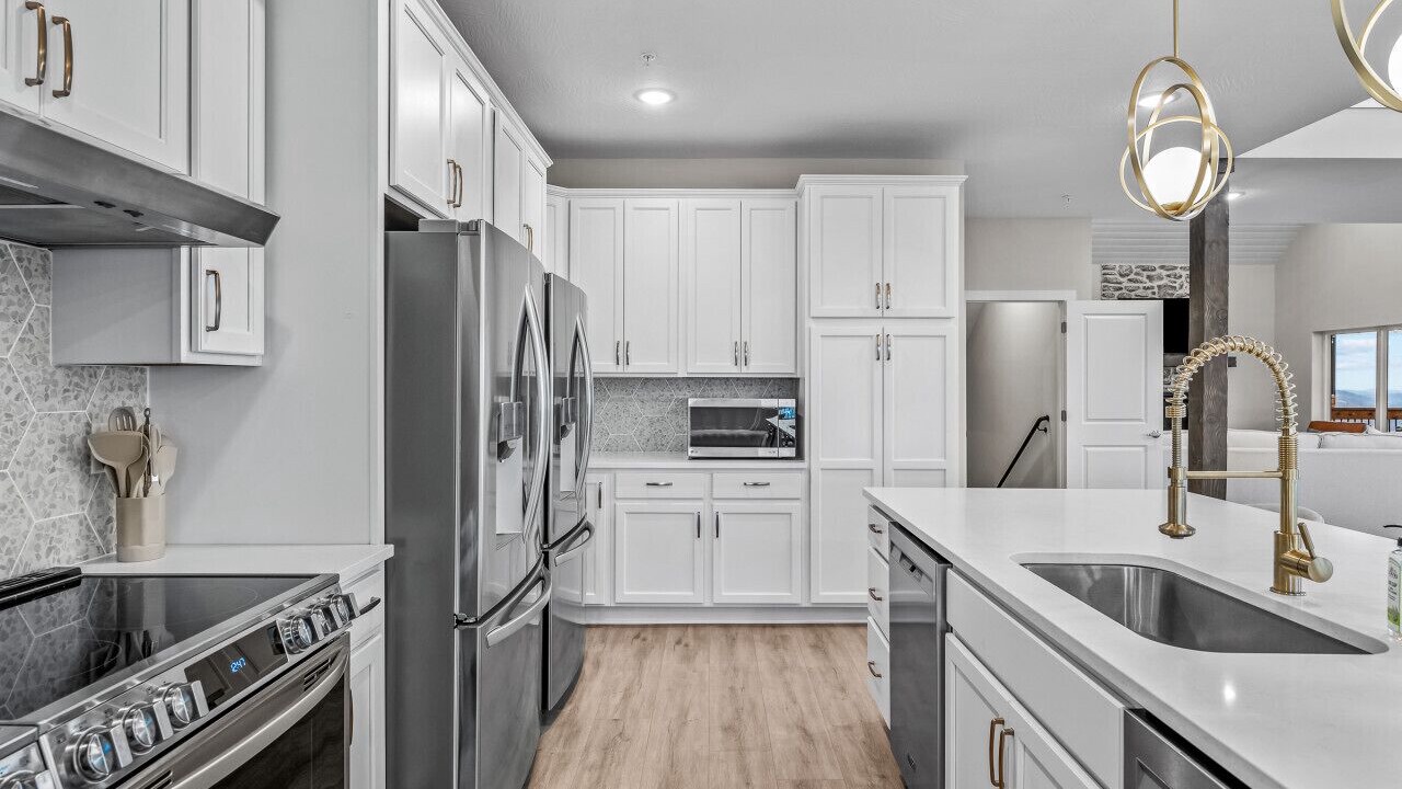 Photo of Kitchen in Kimberling City