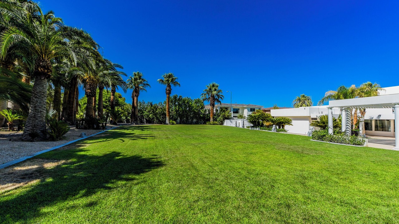 Photo of Outdoor in Canyon Gate