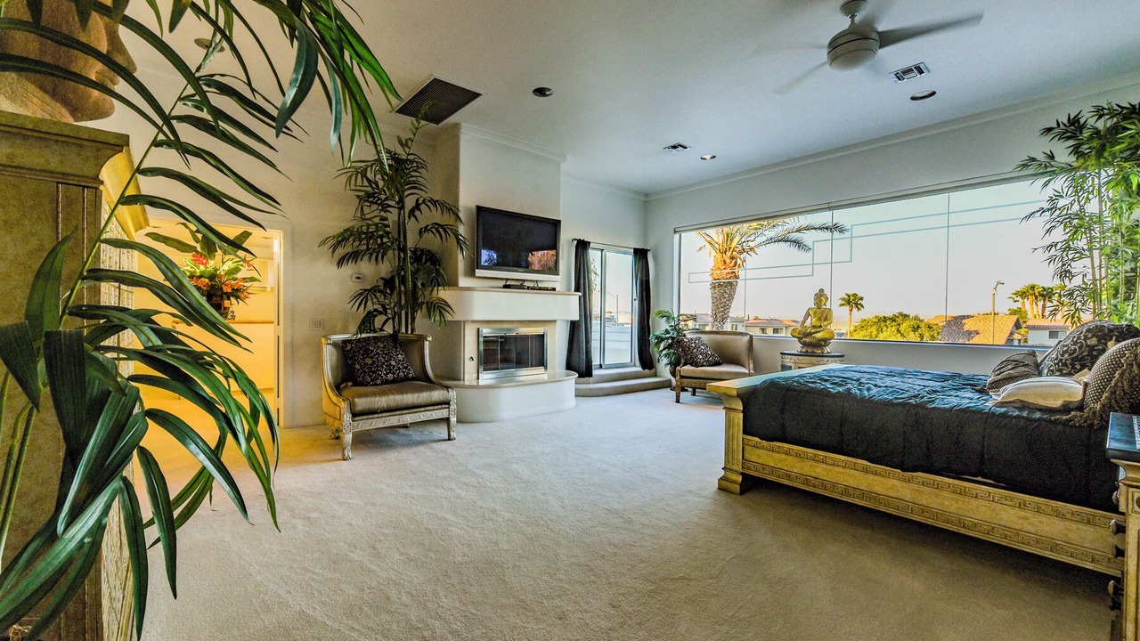 Photo of Bedroom in Canyon Gate