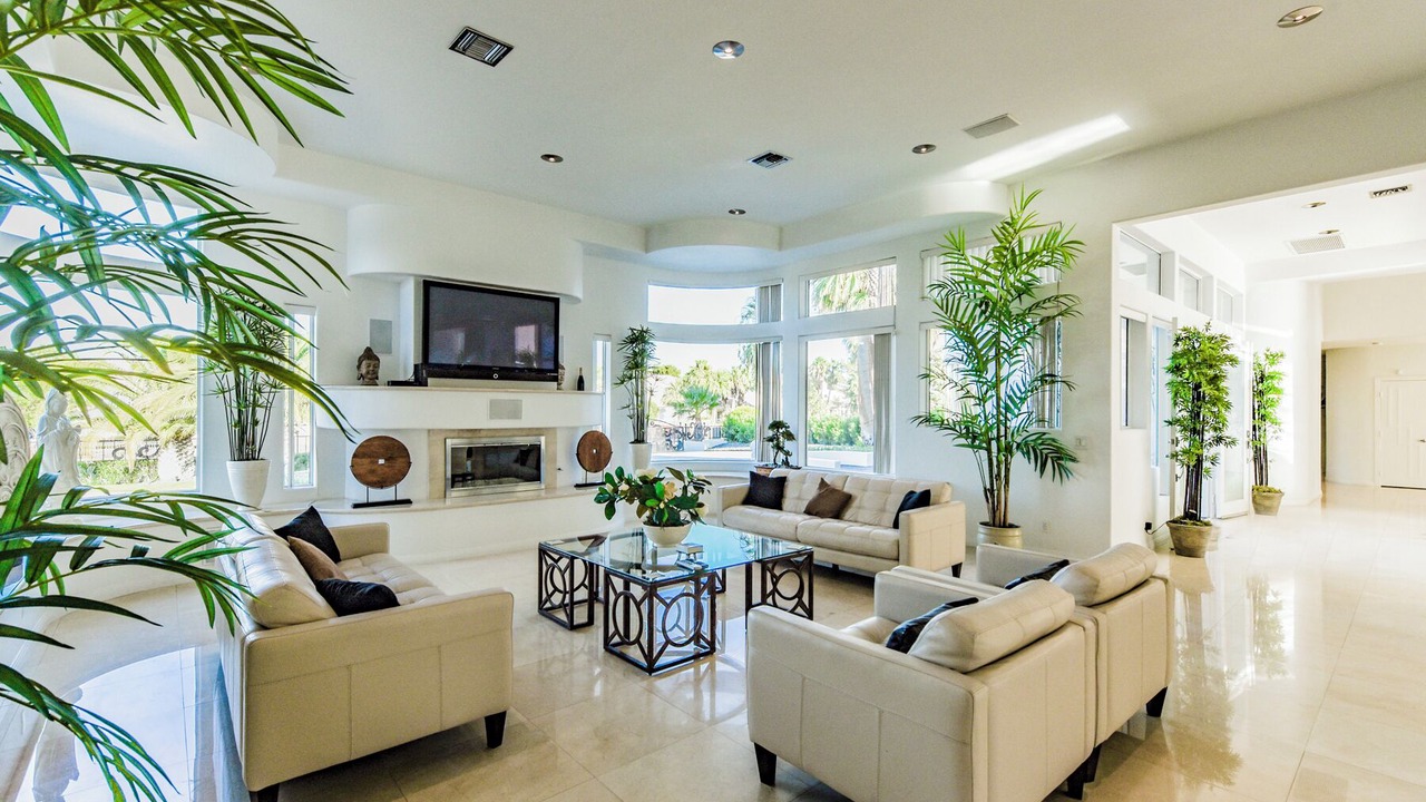 Photo of Livingroom in Canyon Gate