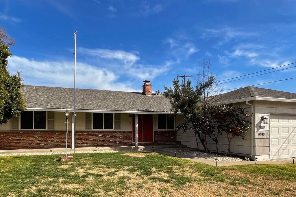 Photo of Outdoor in Arden-Arcade