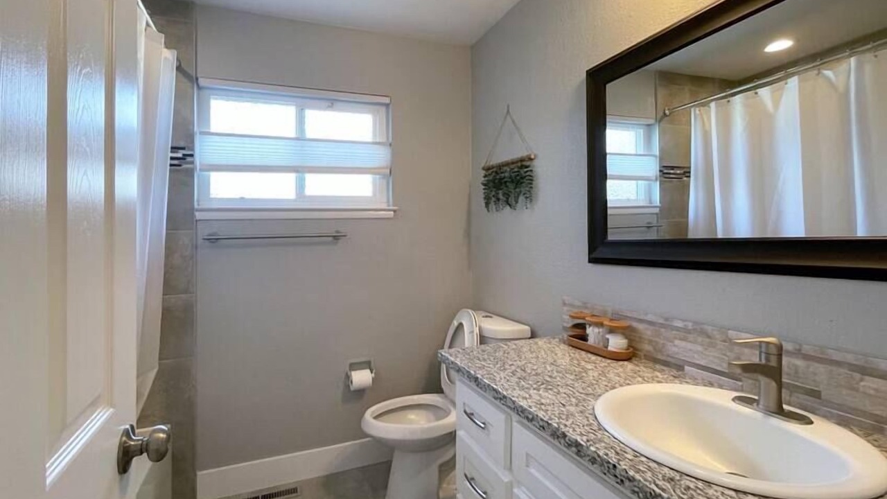 Photo of Bathroom in Arden-Arcade