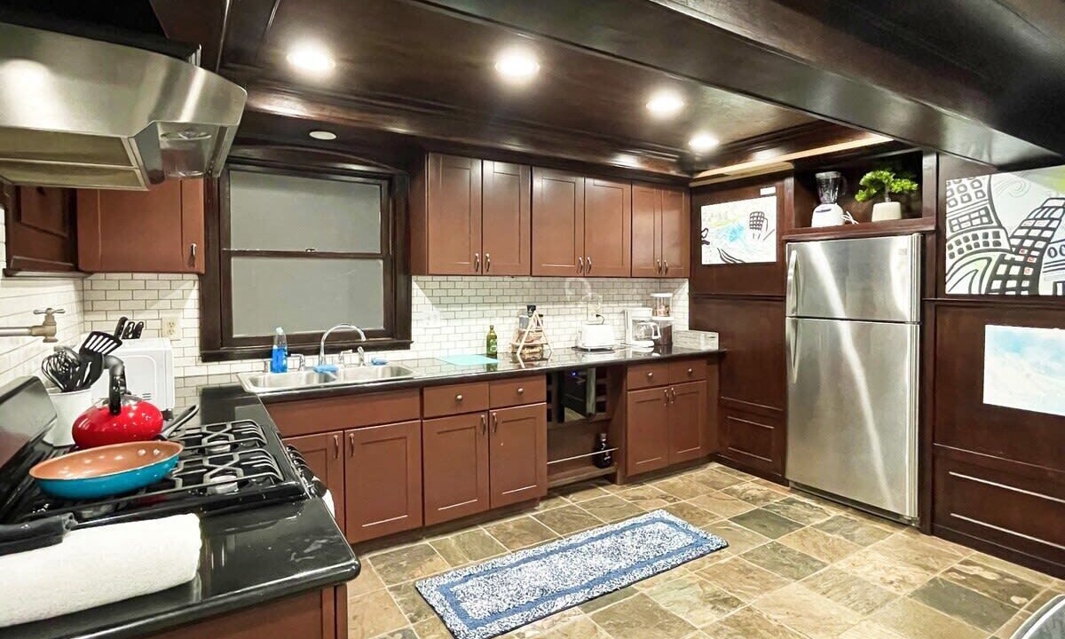 Photo of Kitchen in Midtown Sacramento