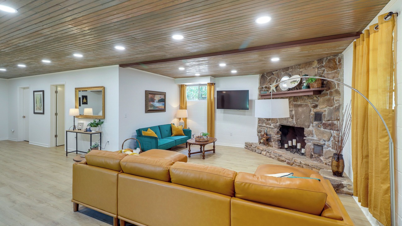 Photo of Livingroom in Greers Ferry