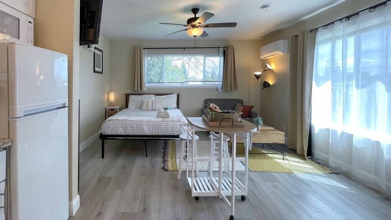 Photo of Others in Arden-Arcade