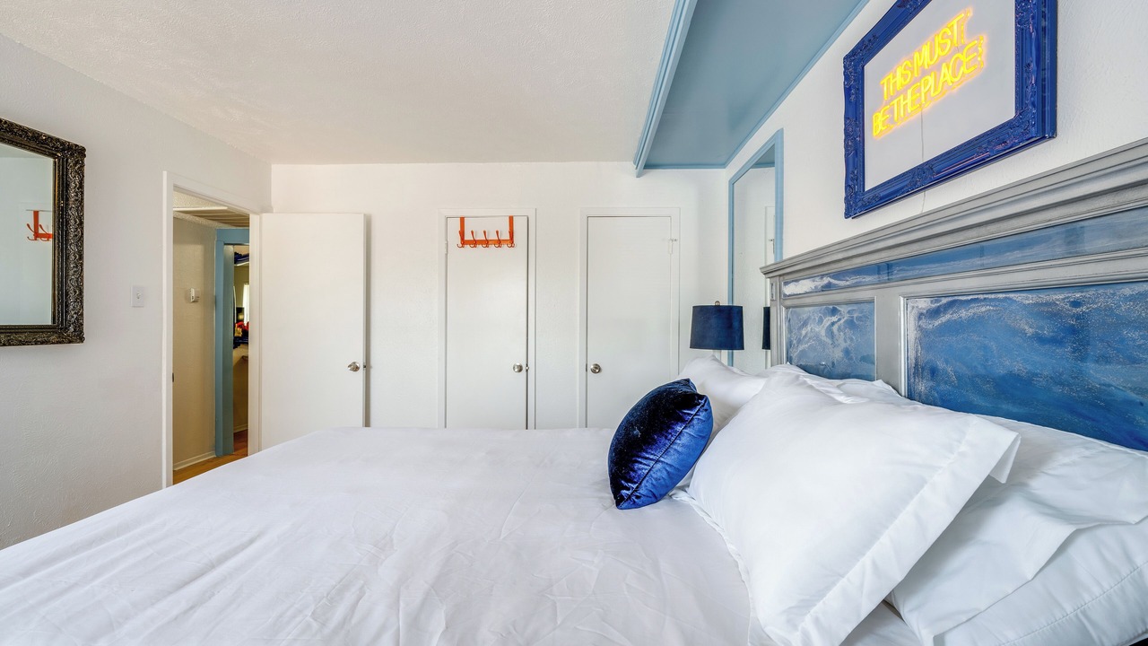 Photo of Bedroom in Knox - Henderson