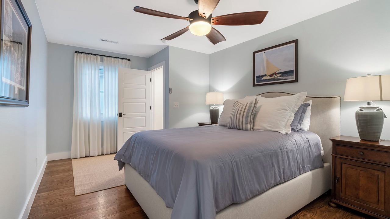 Photo of Bedroom in Downtown