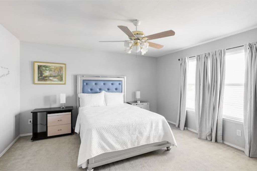 Photo of Bedroom in Elmo