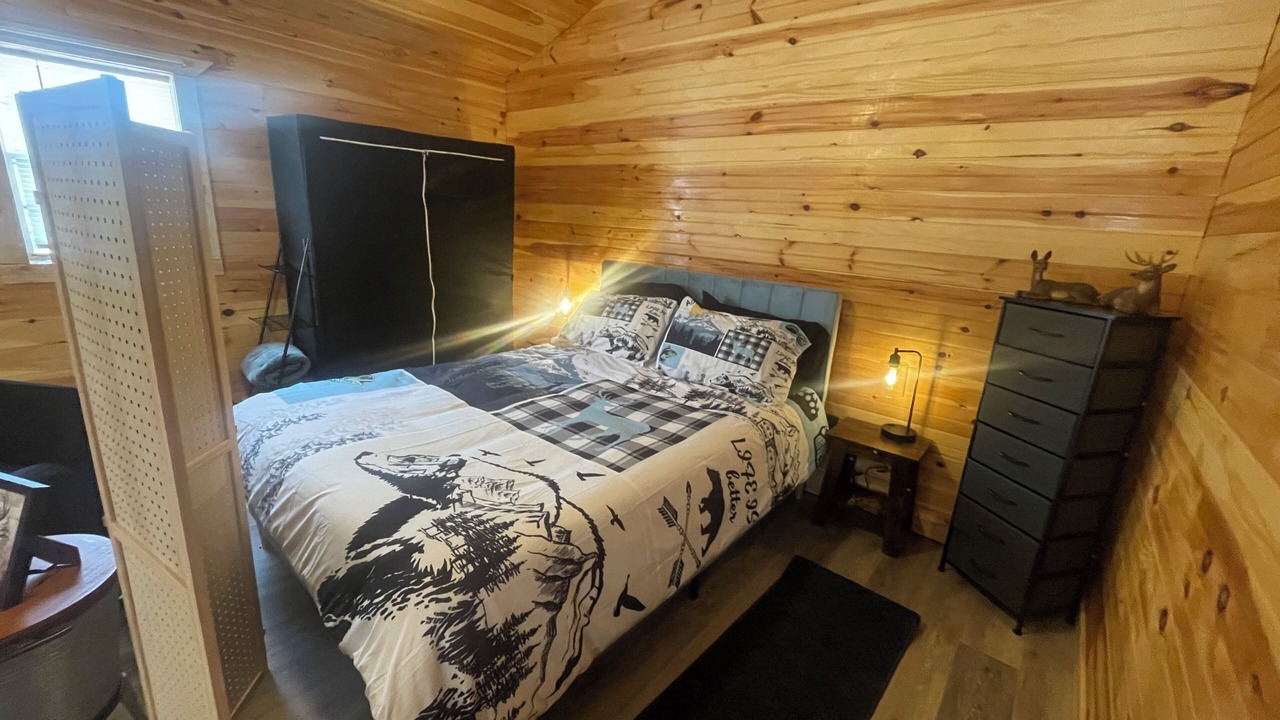 Photo of Bedroom in Licking