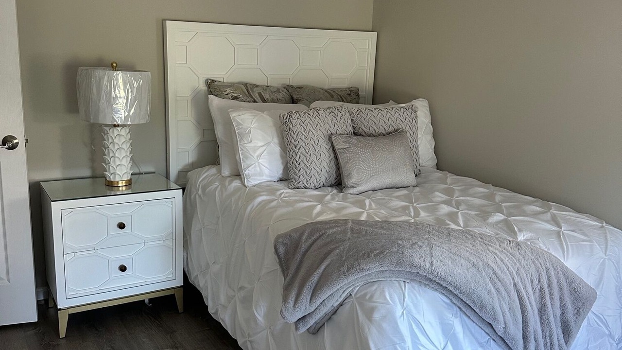Photo of Bedroom in Twin Oaks