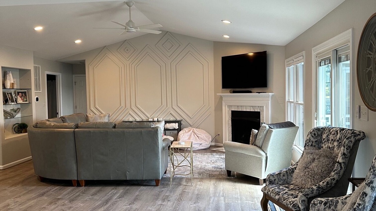 Photo of Livingroom in Twin Oaks