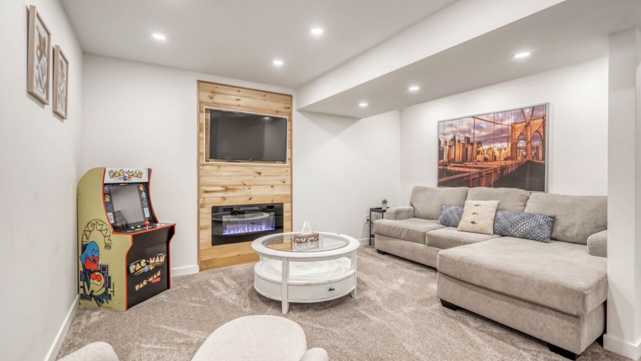Photo of Livingroom in Cochrane