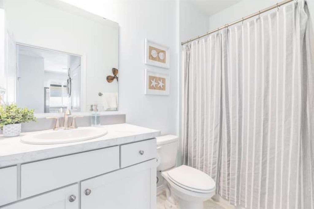 Photo of Bathroom in Ocean Shores