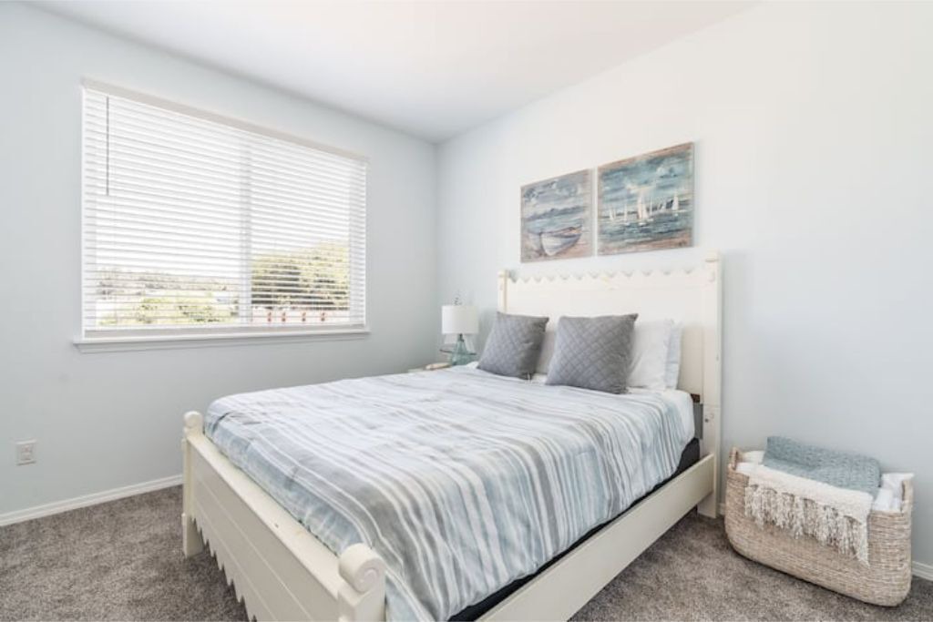 Photo of Bedroom in Ocean Shores