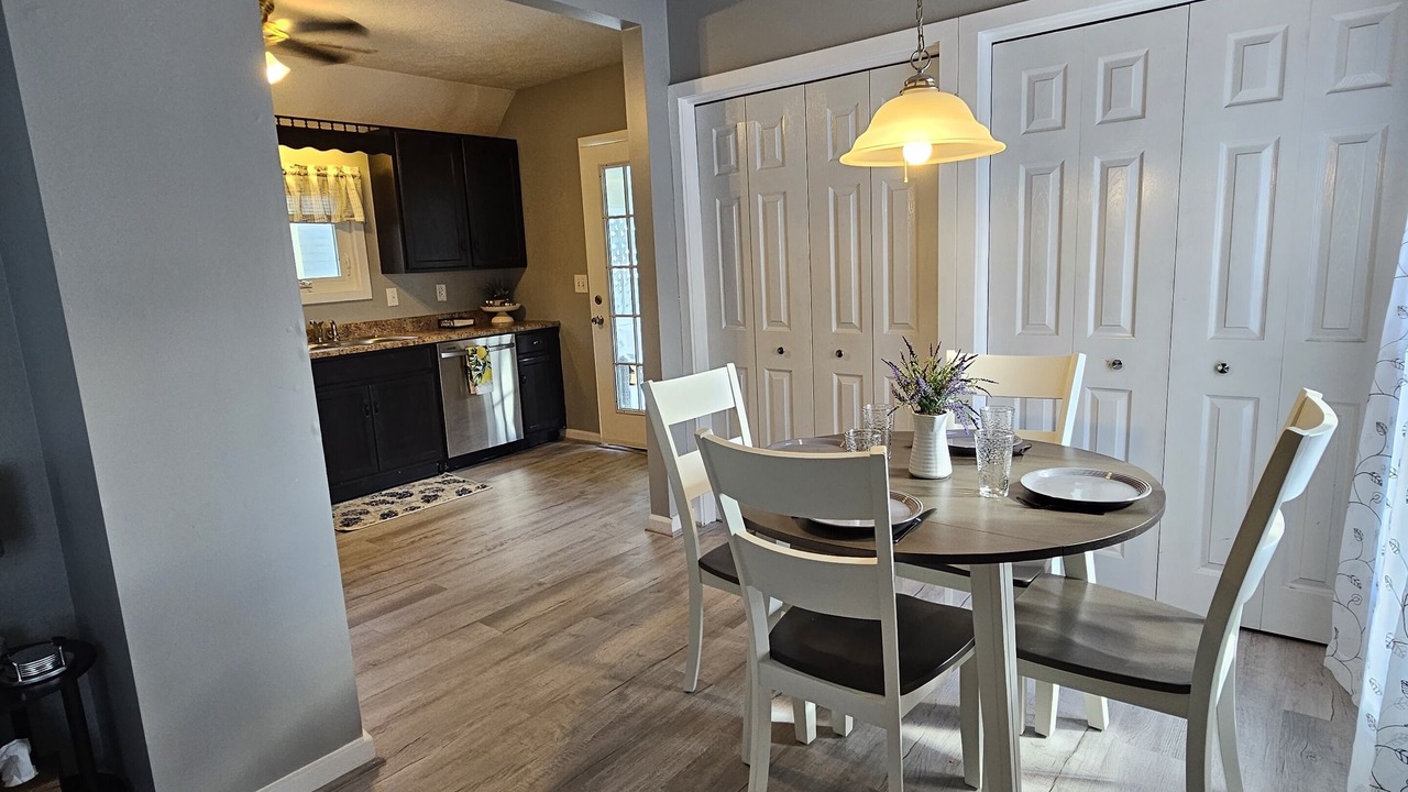 Photo of Others in Warren