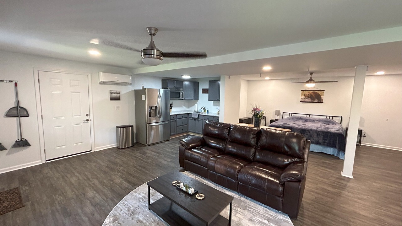 Photo of Livingroom in Jasper