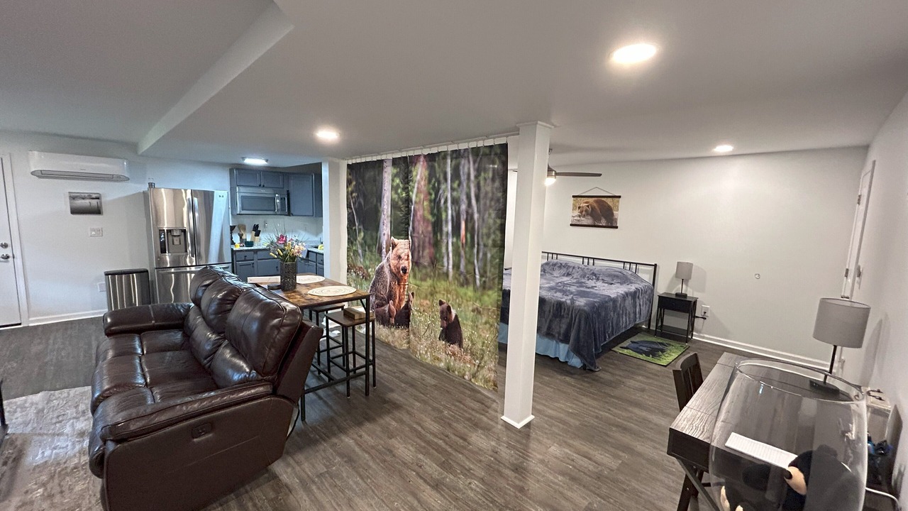 Photo of Livingroom in Jasper