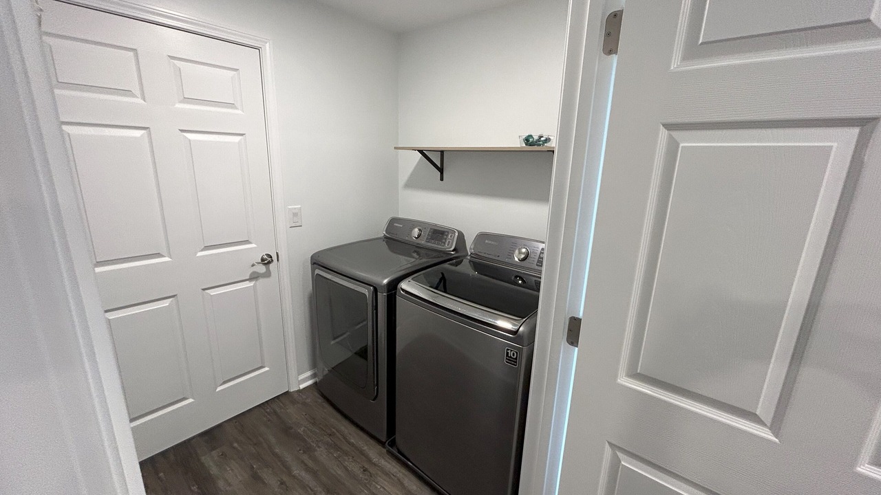 Photo of Others in Jasper