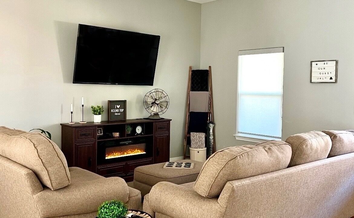 Photo of Livingroom in Fayetteville