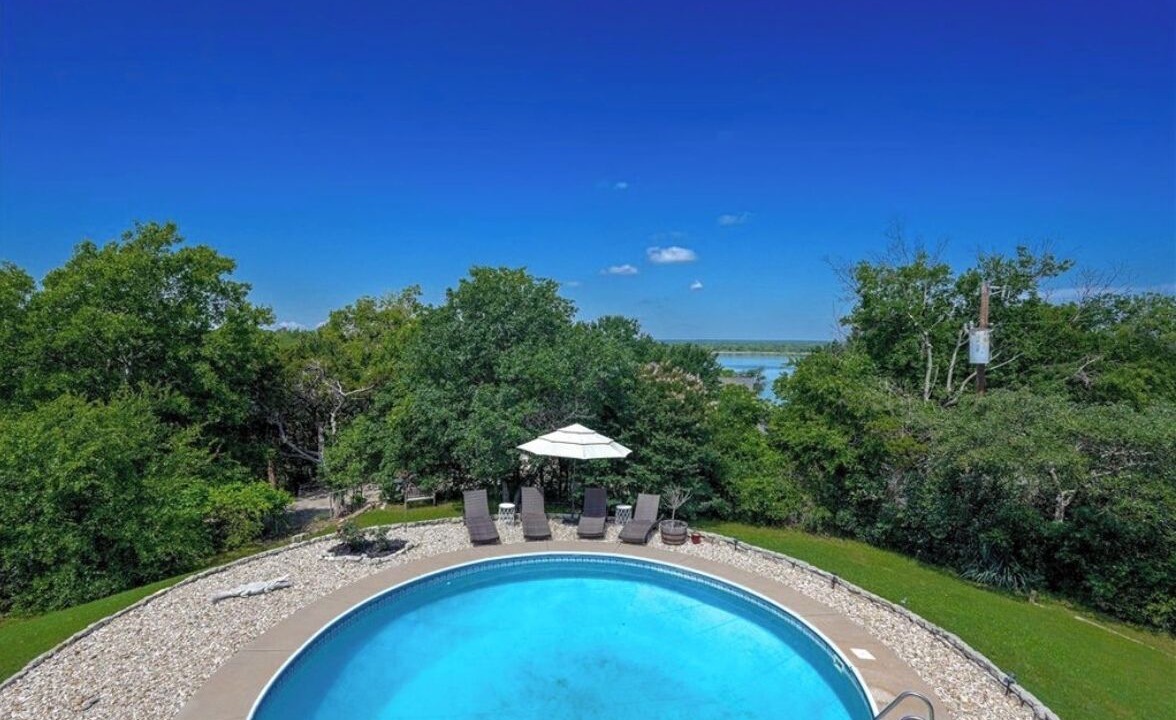 Photo of Outdoor in Whitney