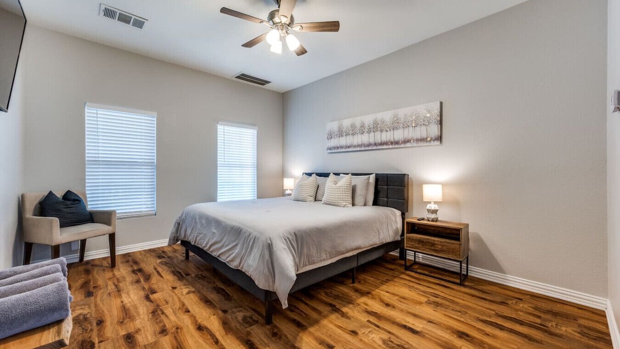 Photo of Bedroom in The Colony