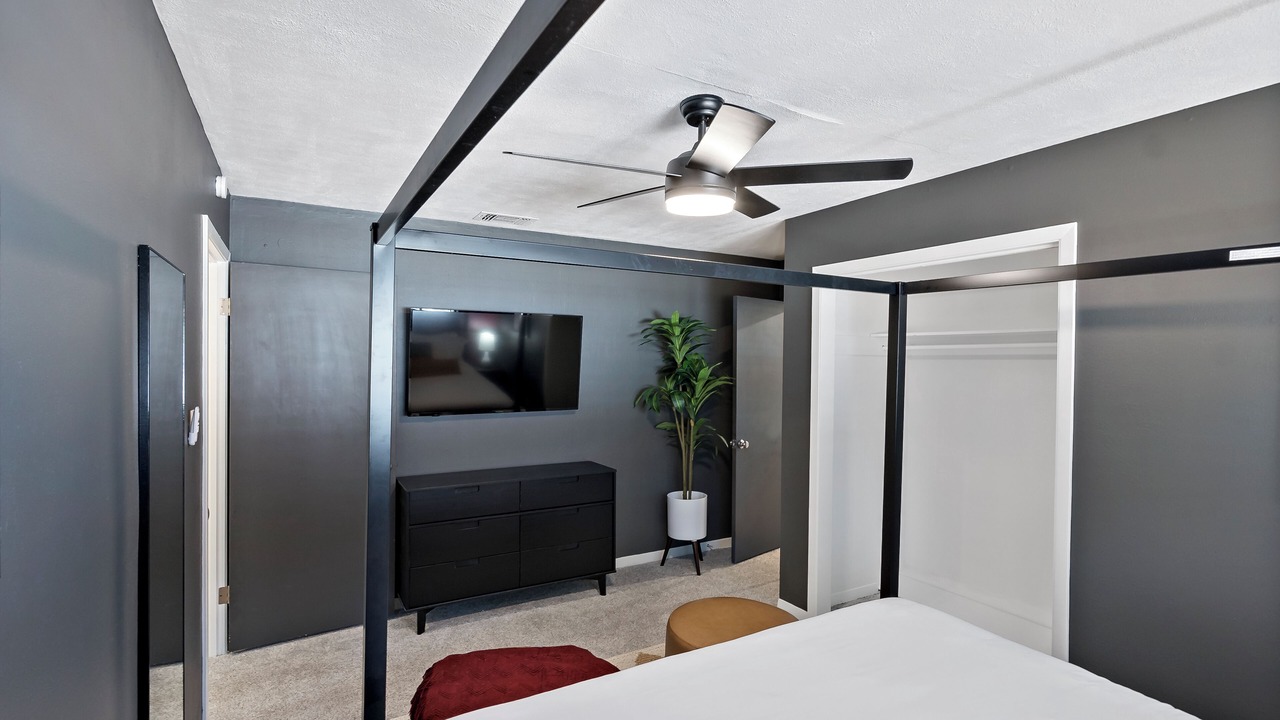 Photo of Bedroom in College Station