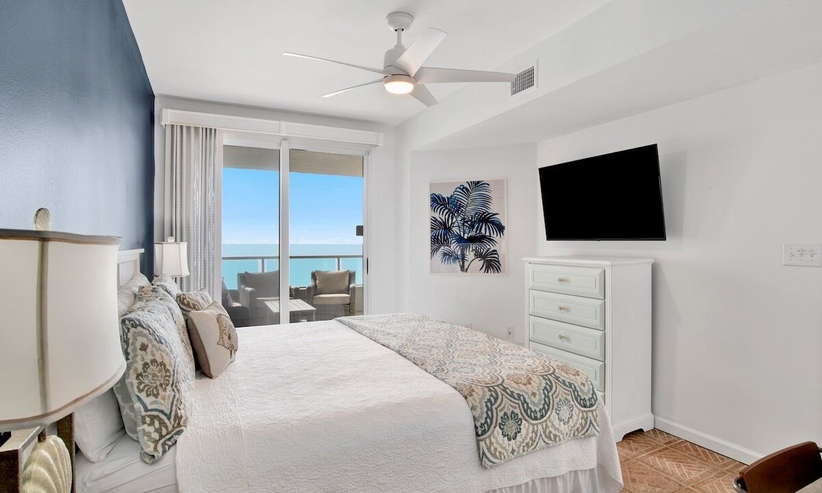 Photo of Bedroom in Orange Beach