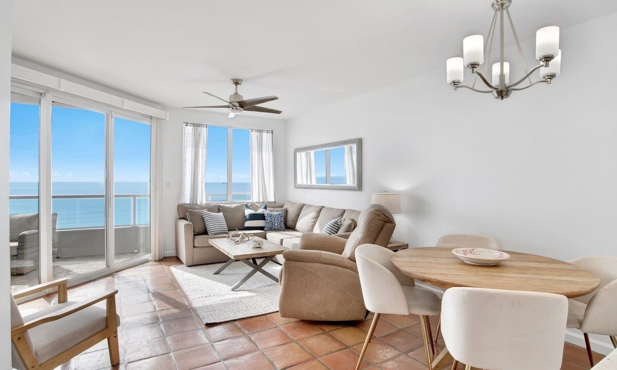 Photo of Livingroom in Orange Beach
