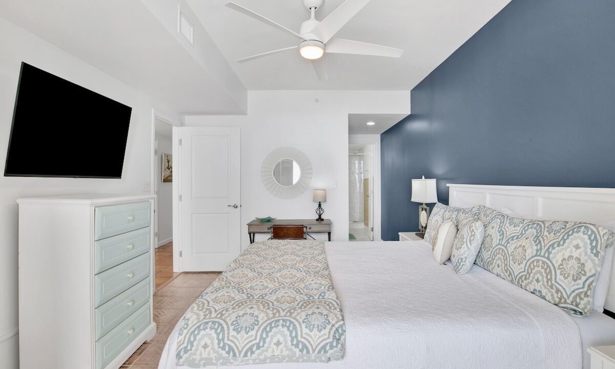 Photo of Bedroom in Orange Beach