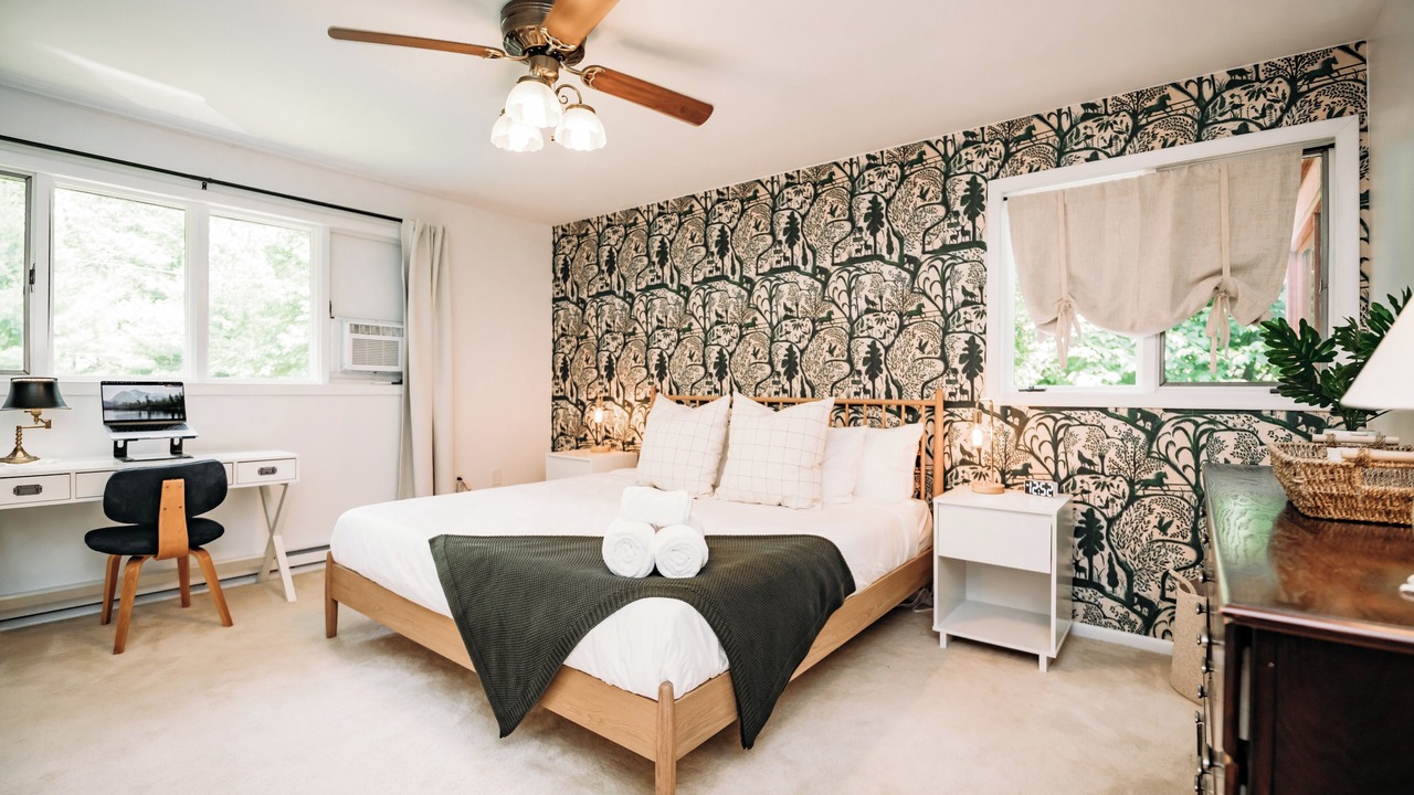 Photo of Bedroom in Gouldsboro