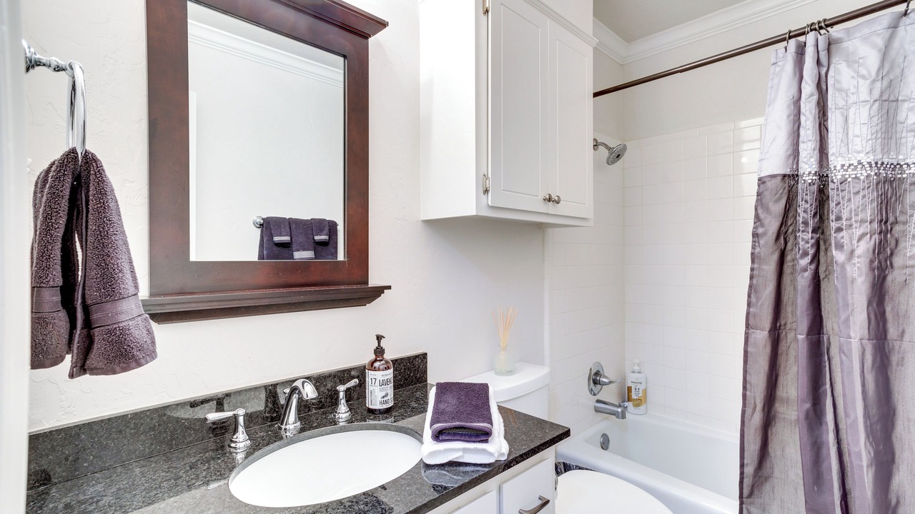 Photo of Bathroom in Norman