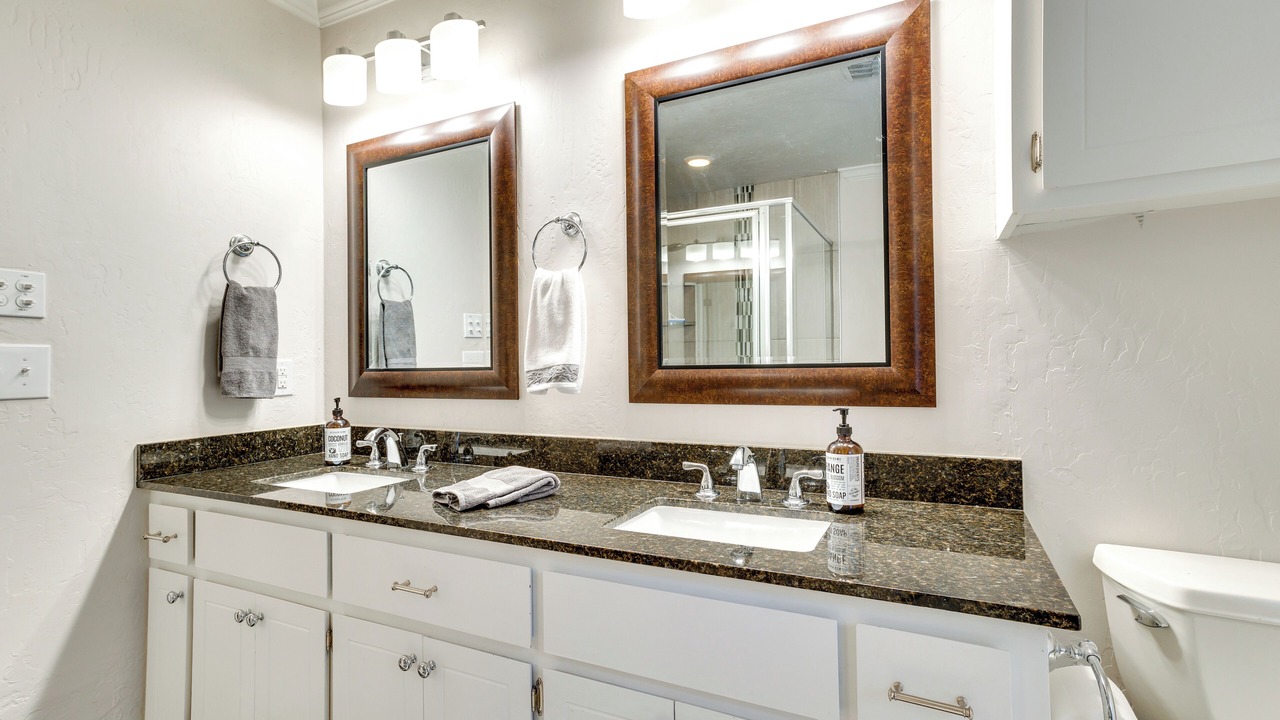 Photo of Bathroom in Norman