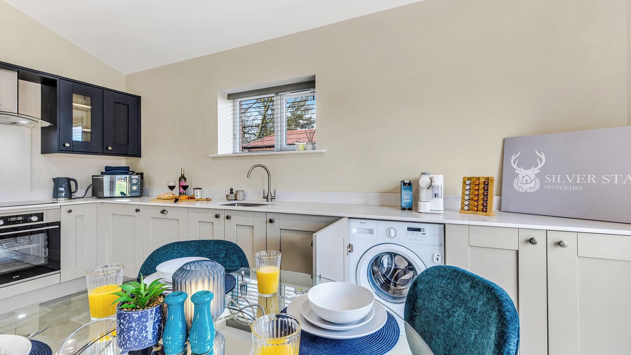 Photo of Kitchen in Snarestone