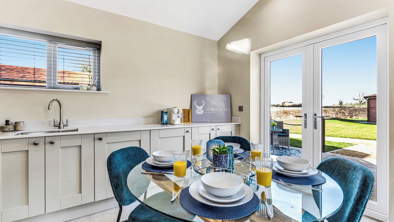 Photo of Others in Snarestone