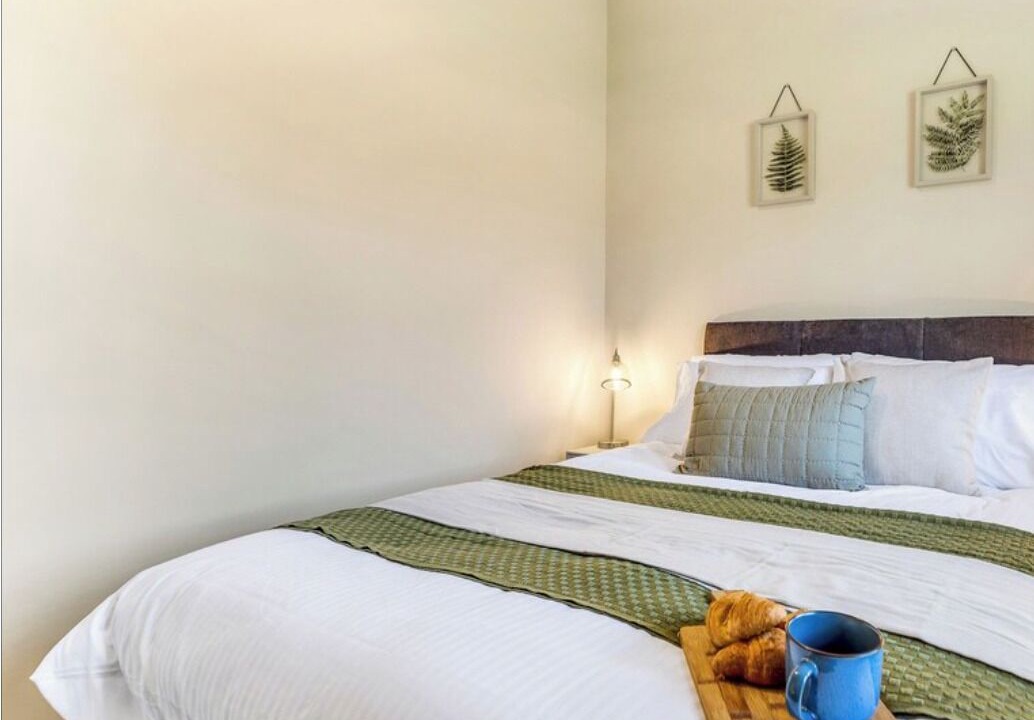 Photo of Bedroom in Snarestone