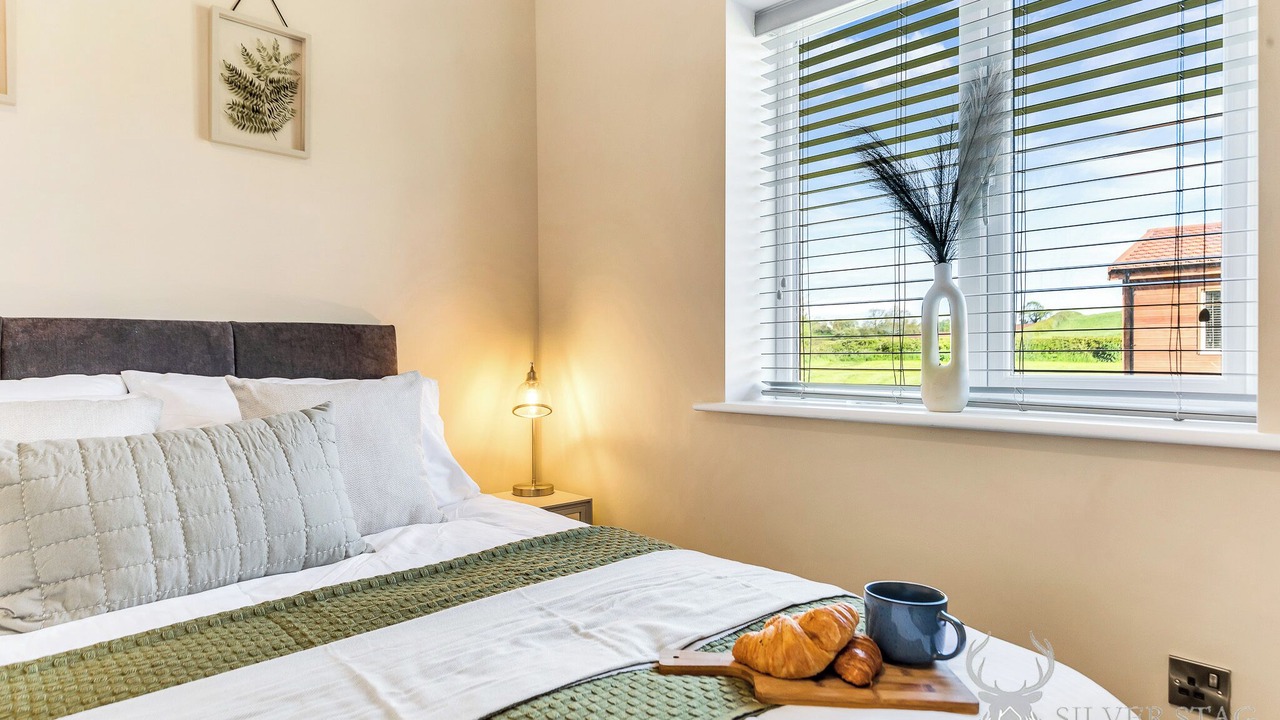 Photo of Bedroom in Snarestone