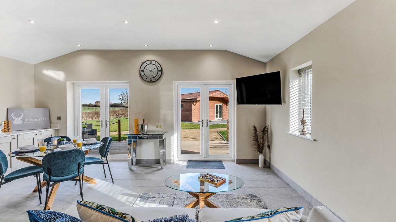 Photo of Others in Snarestone