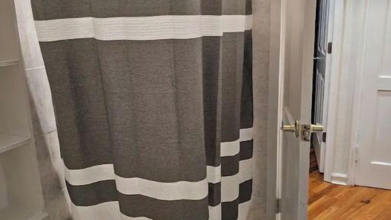 Photo of Others in Elmont