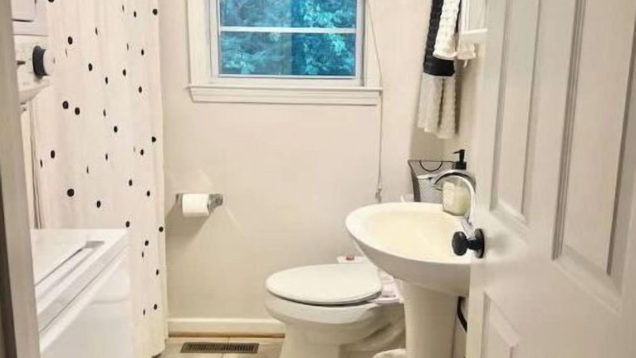 Photo of Bathroom in Salem