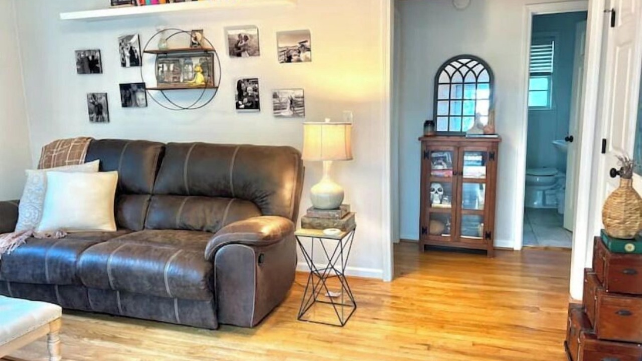 Photo of Livingroom in Salem