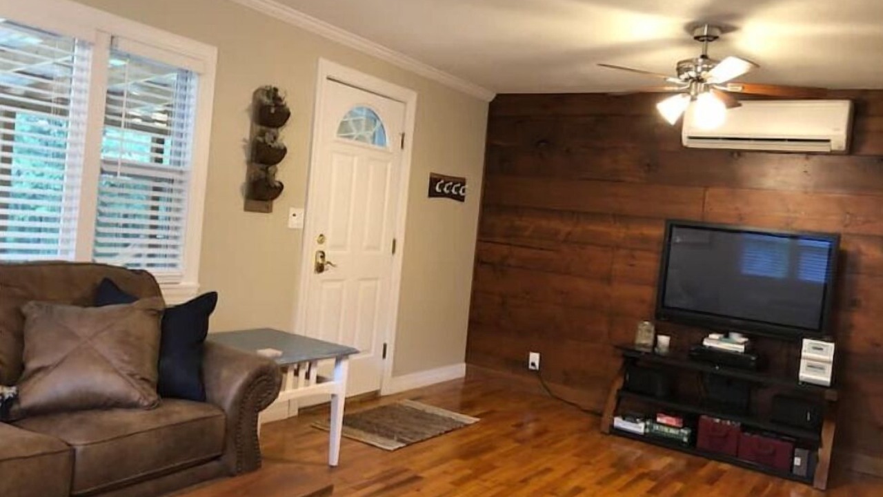 Photo of Livingroom in Eagle Rock