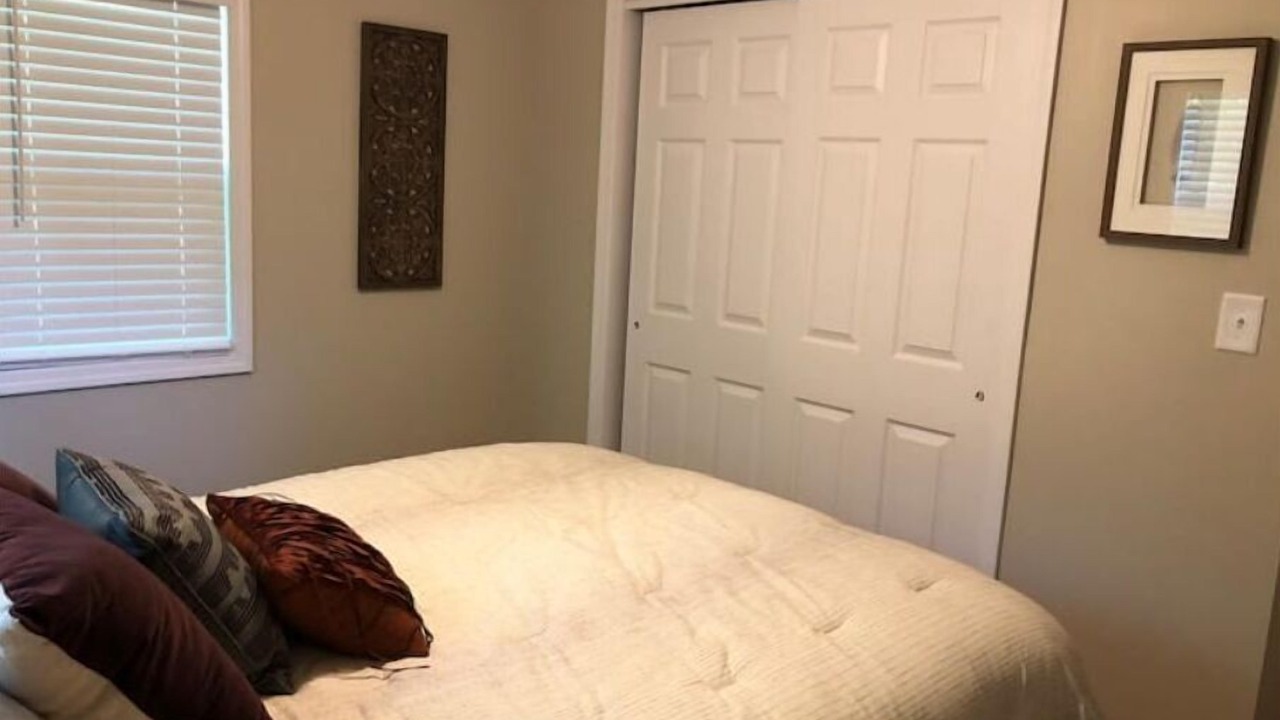 Photo of Bedroom in Eagle Rock