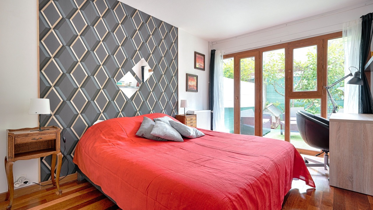 Photo of Bedroom in Champs Elysees