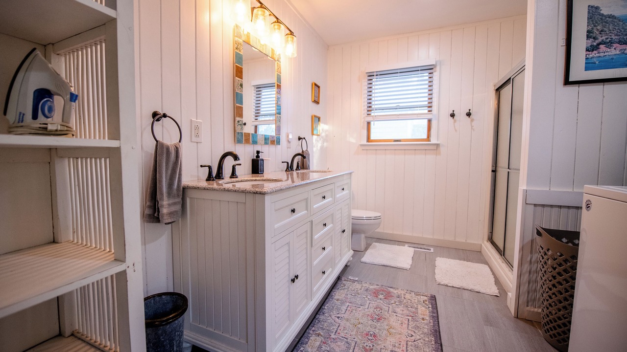 Photo of Bathroom in Colington Harbour