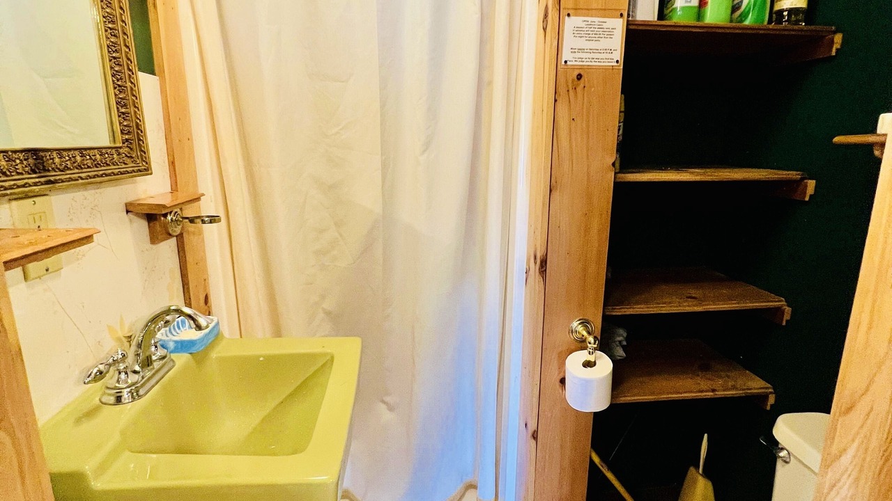 Photo of Bathroom in Indian Lake
