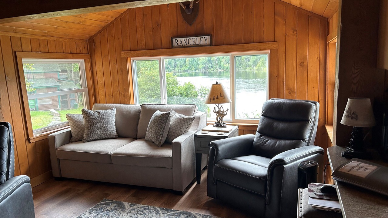 Photo of Livingroom in Rangeley